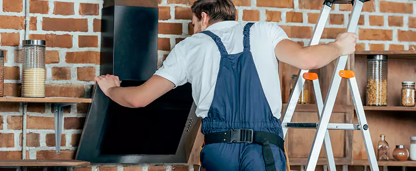 Modern Chimney Soot Cleaning Techniques in Cloverleaf, Texas